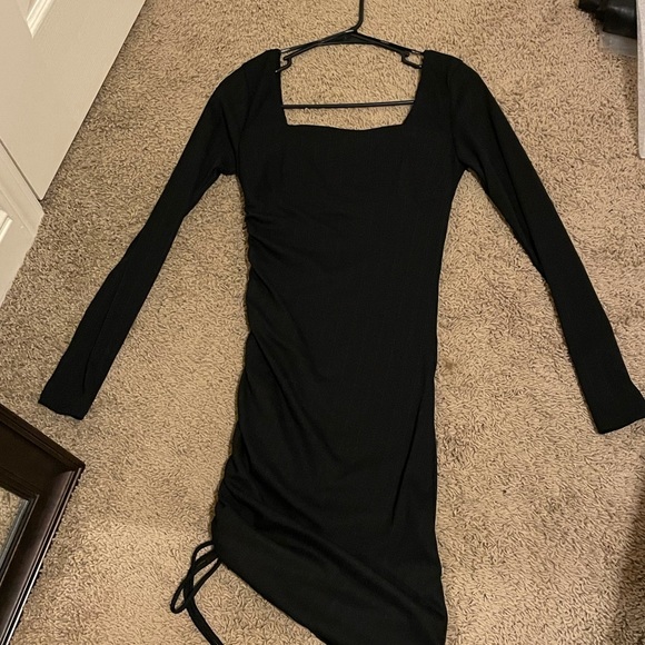 Ruched drawstring dress - Picture 2 of 4